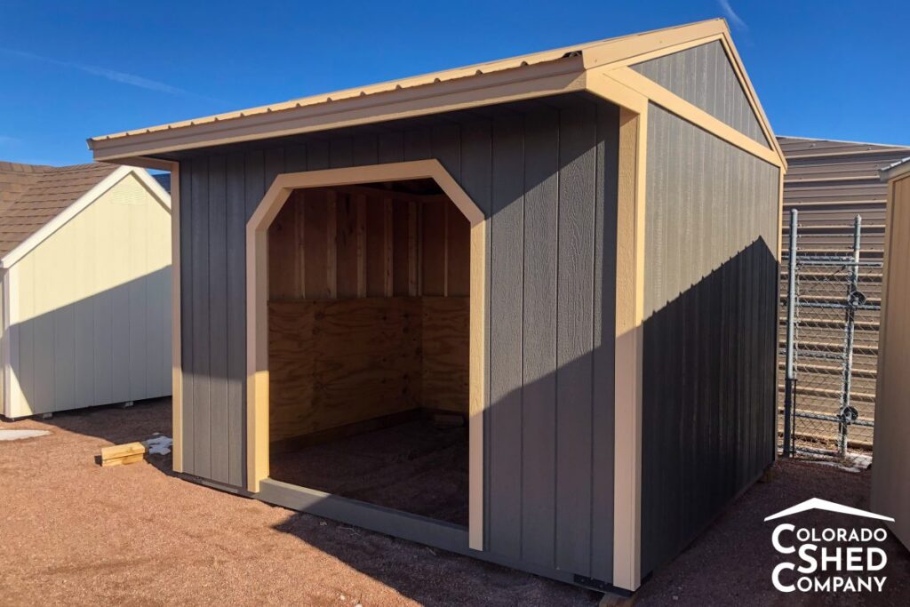 Wooden Loafing Shed For Sale