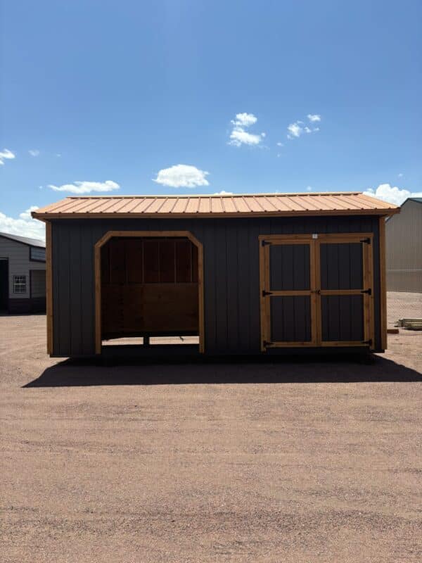 10x20 Loafing Shed